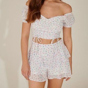 PAMELA X NA-KD REBORN Recycled Frill Detail Shorts - Watercolor